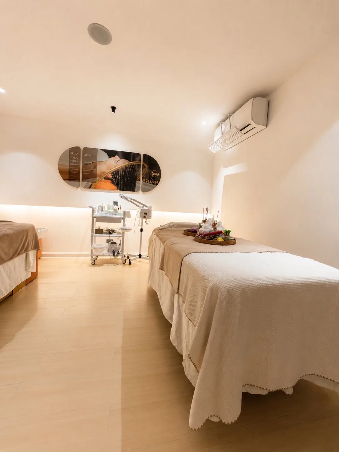 Calm treatment space
